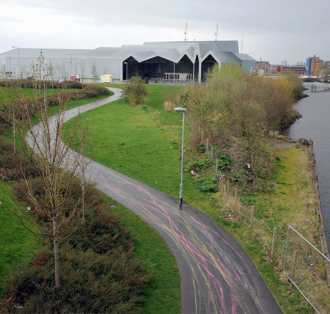 Glasgow Slow Down (Riverside), (2014), Jacqueline Donachie. Courtesy of The Artist and Patricia Fleming, Glasgow.